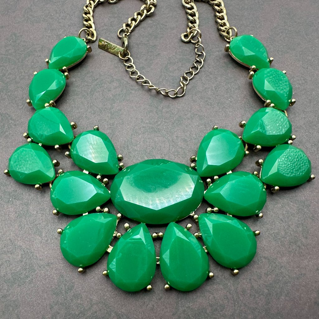 Mika Green Bib-Style Statement Piece Necklace